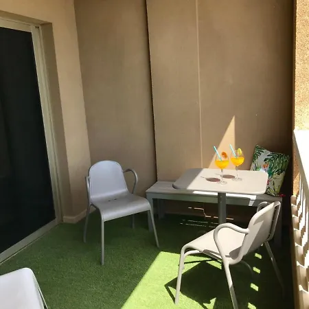 Ed&pat's Flat Apartment